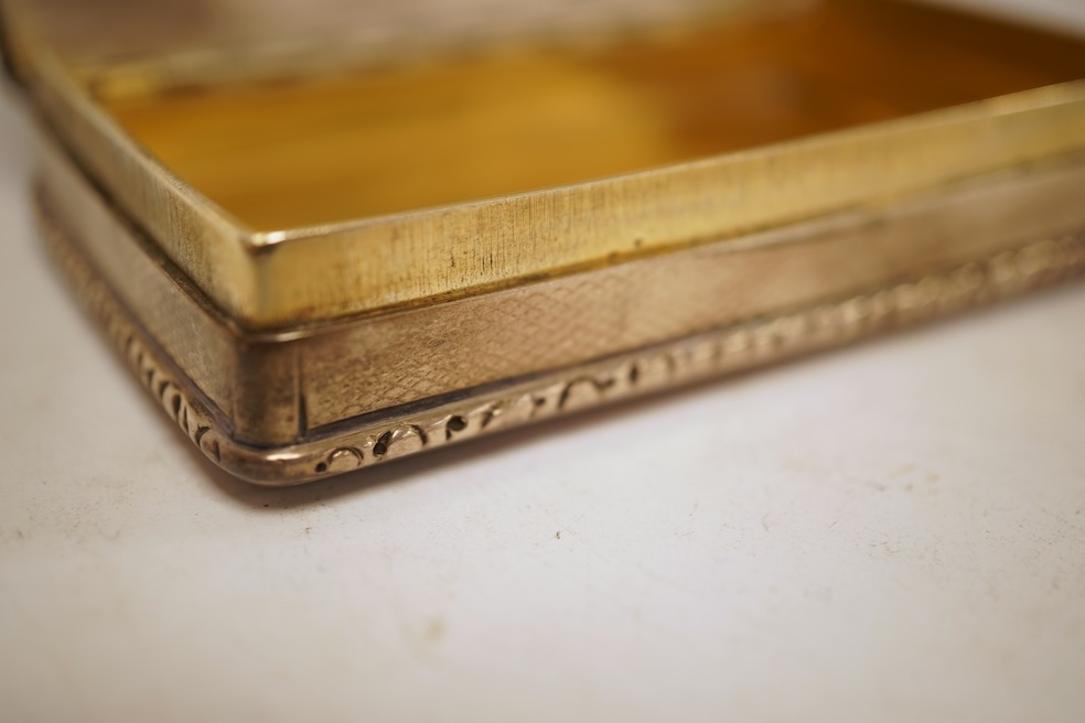 A Victorian silver rectangular table snuff box, Edward Smith, Birmingham, 1838, 86mm, 5.3oz.